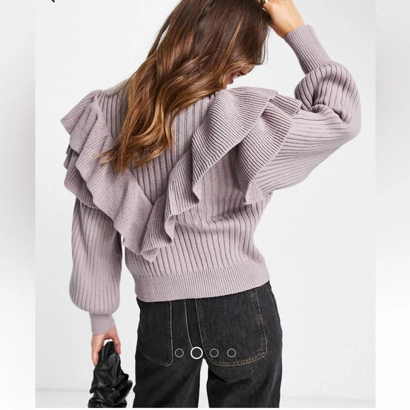 NA-KD ruffled sweater - Picture 2 of 8